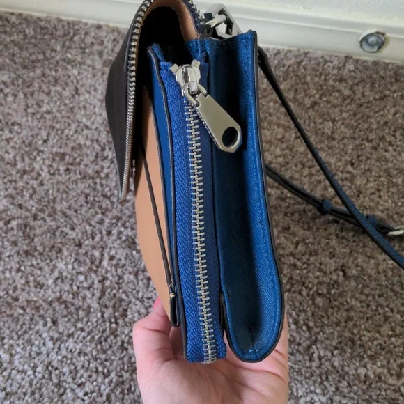 NWOT REBECCA MINKOFF MINI MARLOWE NAVY TAN BLACK CROSSBODY PURSE HANDBAG - Picture 6 of 7